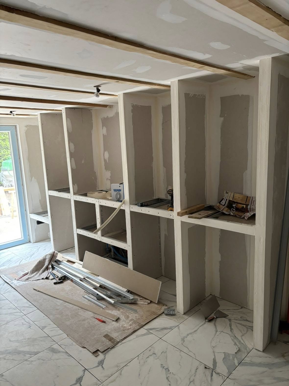 Création d'étagères