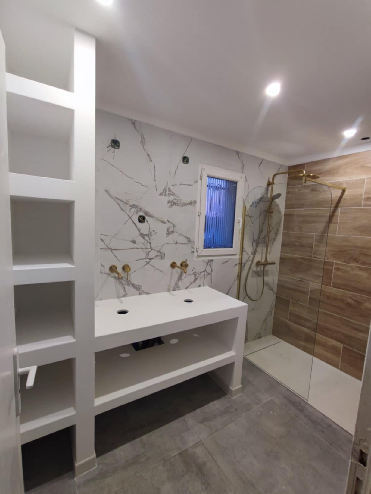 Faïence, carrelage mural